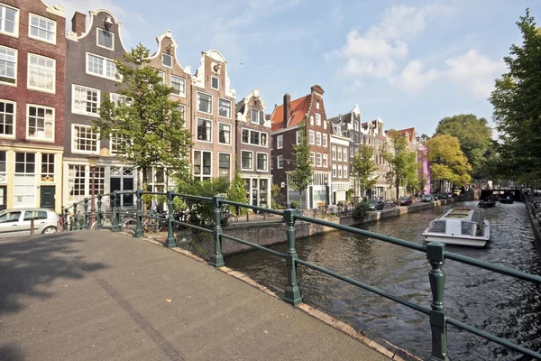 Paysage urbain d'Amsterdam aux Pays-Bas — Photo