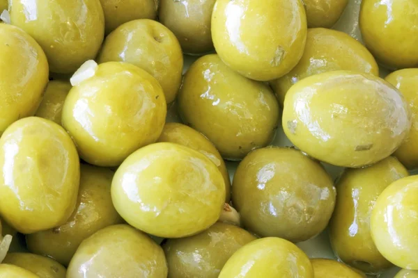 Olives vertes, peut être utilisé comme fond — Photo