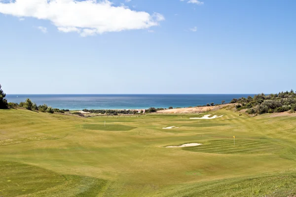 高尔夫球场在阿尔加威葡萄牙 — 图库照片