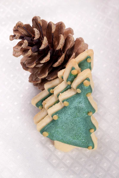 Biscoitos de árvore de Natal — Fotografia de Stock
