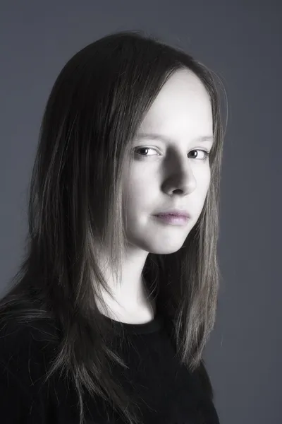 Bir kızın portresi. — Stok fotoğraf