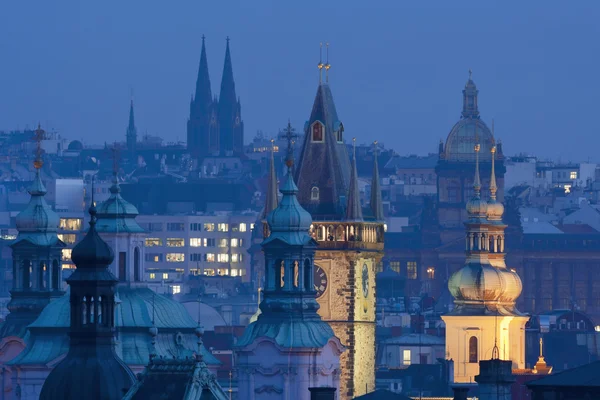 Torres de Praga al atardecer — Foto de Stock
