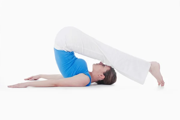 Kobieta ćwiczenia jogi — Zdjęcie stockowe