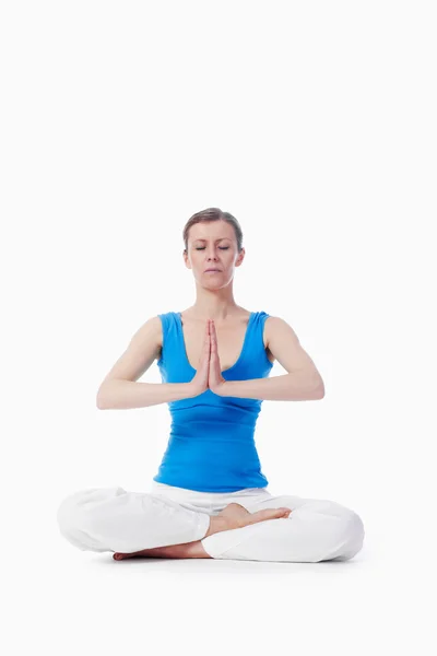 Vrouw uitoefenen van yoga — Stockfoto