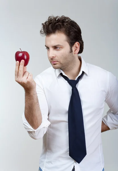 Man holding red apple — Stock Photo, Image