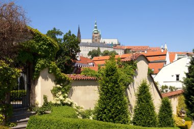 Prag - vrtba Bahçe ve hradcany Kalesi