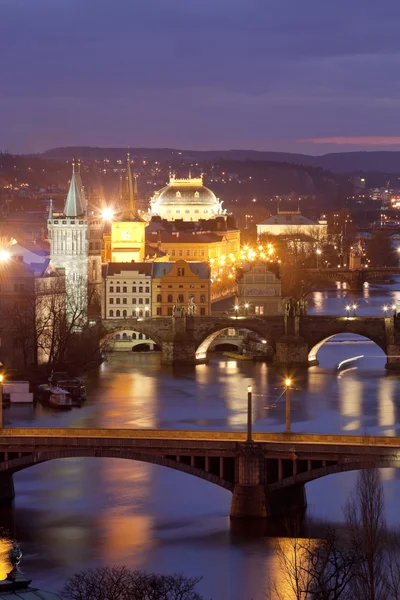 Prag, Karlsbrücke. — Stockfoto