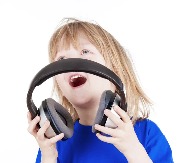 Pojke med hörlurar — Stockfoto