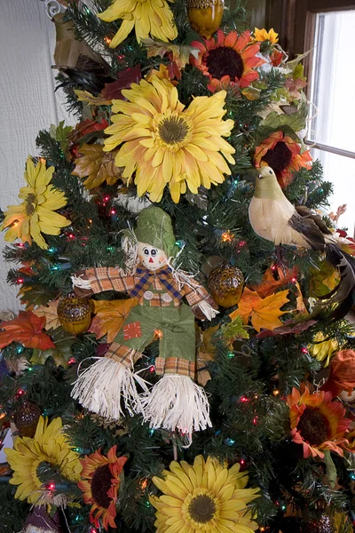 Decorated Fall Tree — Stock Photo, Image