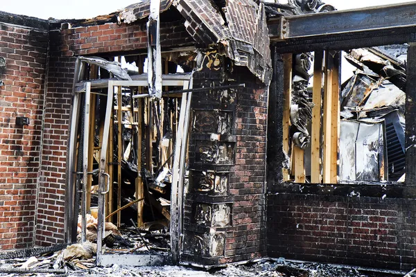 被烧毁的餐厅 — 图库照片