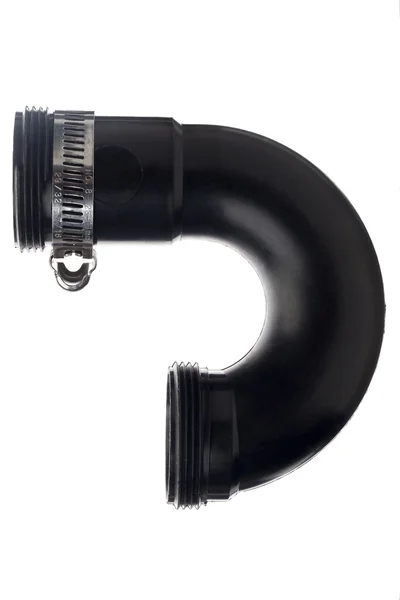 Tubo de fontanería negro para un desagüe — Foto de Stock