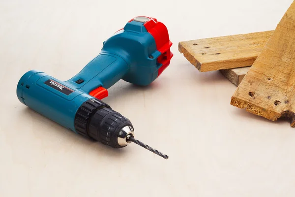 Power drill with wood — Stock Photo, Image
