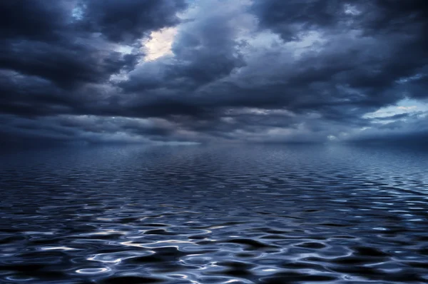 Blue water surface in a storm — Stock Photo, Image