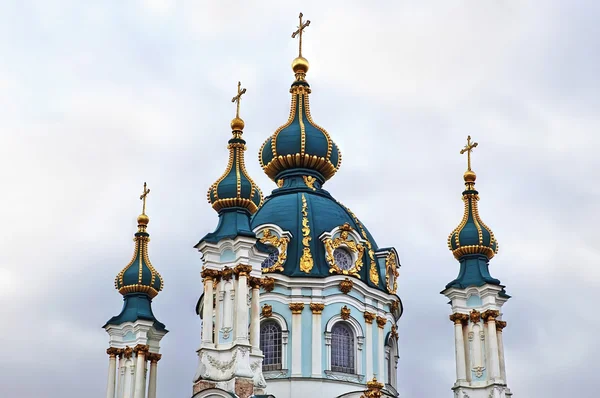 Kiev kilisede St Andrew's — Stok fotoğraf
