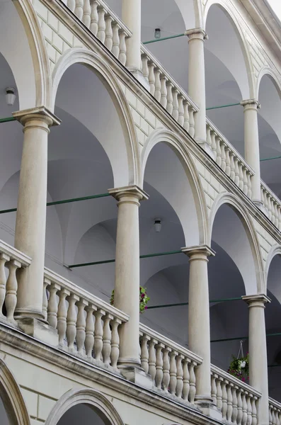Cortile italiano (Palazzo Kornyakta ) — Foto Stock