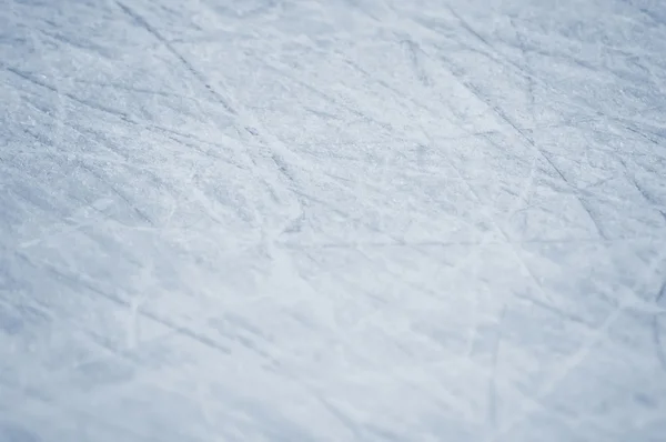 Kratzer auf der Oberfläche des Eises — Stockfoto
