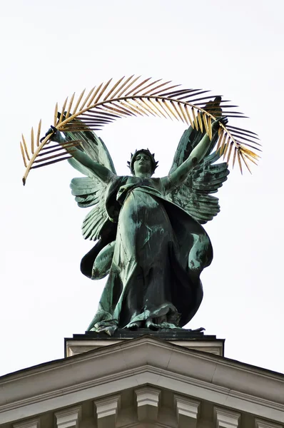 Skulptur symbolisiert den Ruhm — Stockfoto