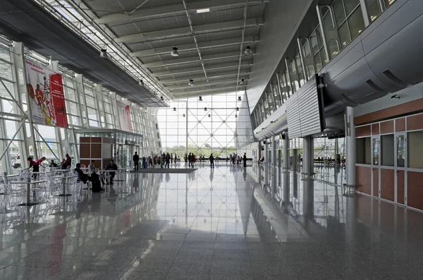 利沃夫国际机场 — 图库照片