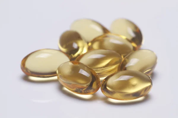 Garlic oil capsules — Stock Photo, Image