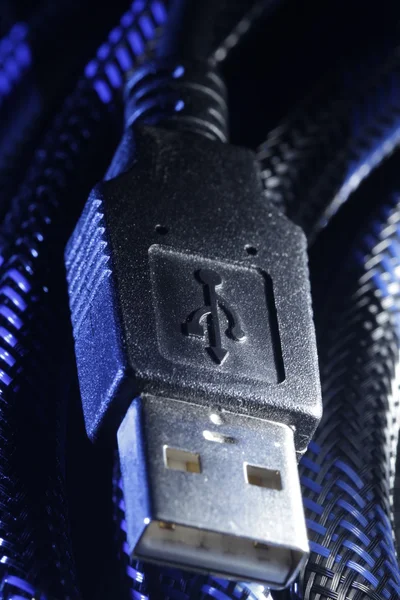 Plugues USB com cabo — Fotografia de Stock