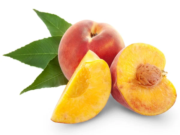 Vers perzik fruit en de helft — Stockfoto