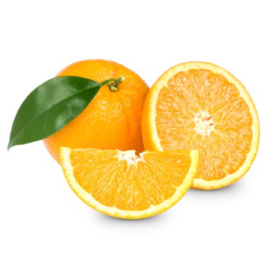 Beyaz arkaplanda portakal meyvesi izole