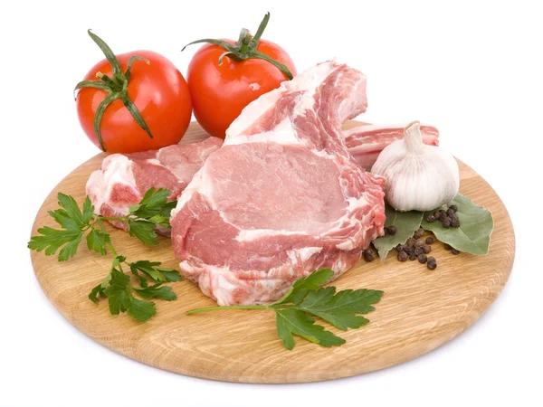 Carne crua e produtos hortícolas — Fotografia de Stock