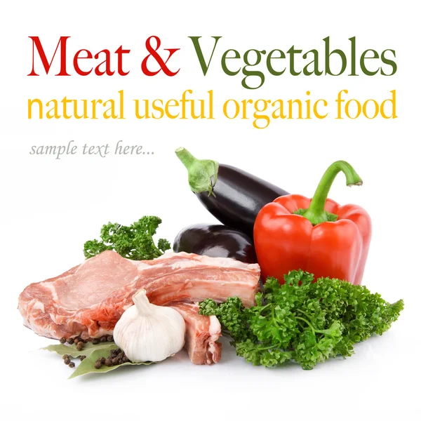 Frisches rohes Fleisch und Gemüse — Stockfoto