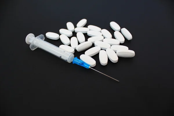 stock image Syringe and pills