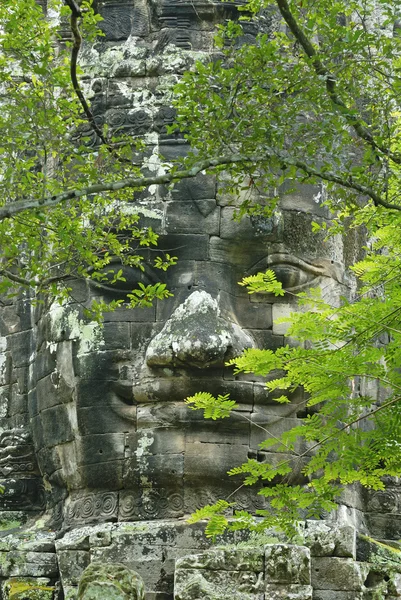 North Gate, the entrance to Angkor Thom — Stock Photo, Image