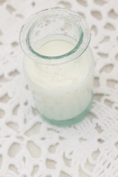 Lahvička mléka — Stock fotografie