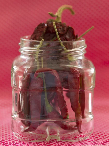 Szárított chili paprika, a jar — Stock Fotó