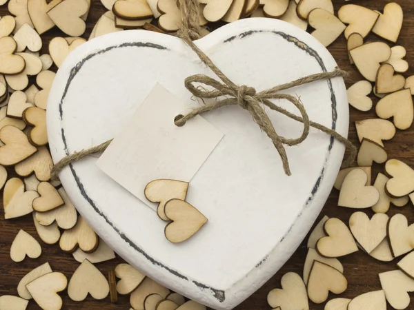 Corazón de madera blanca — Foto de Stock