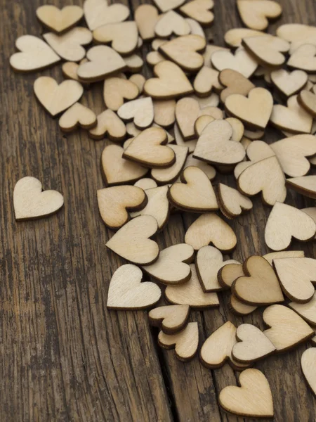 Hearts a fából készült háttér — Stock Fotó