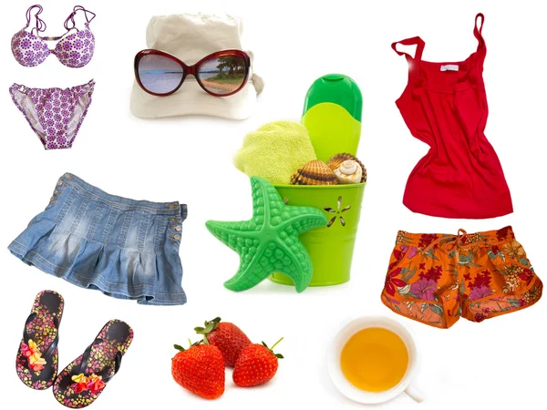 Clothes and other equipment for the beach — Stock Photo, Image