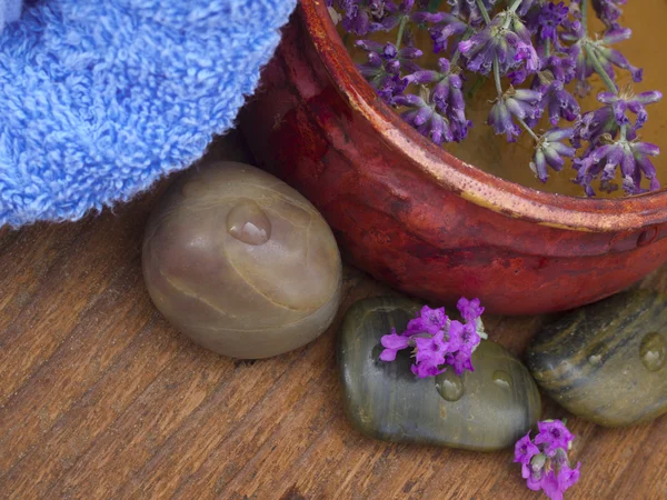 Spa arrangement with lavender — Stock Photo, Image