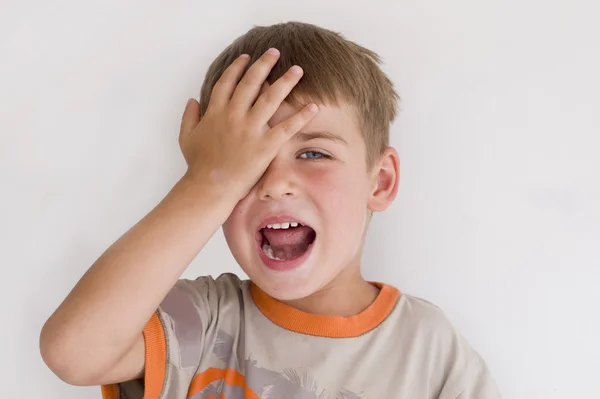 Surprised young boy — Stock Photo, Image