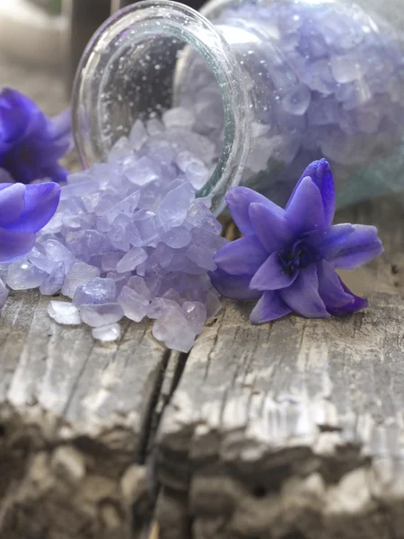 Sel de bain violet — Photo