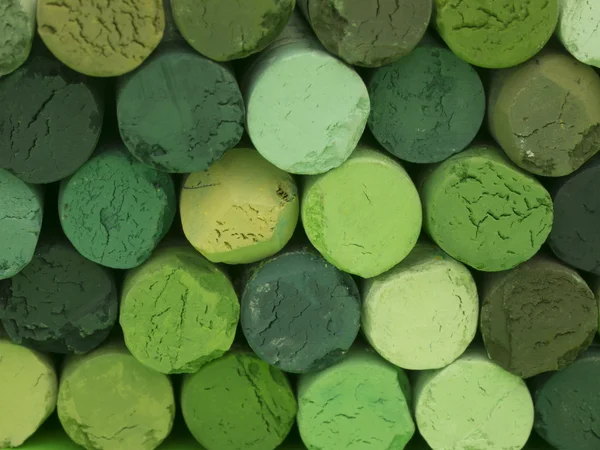Fondo de lápices de colores artísticos verdes —  Fotos de Stock