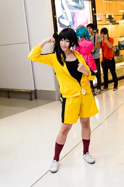 Bangkok - 26 Agustus: Sebuah pose cosplay anime Jepang tak dikenal di Jepang Festa di Bangkok 2012 pada 26 Agustus 2012 di Siam Paragon, Bangkok, Thailand . — Stok Foto