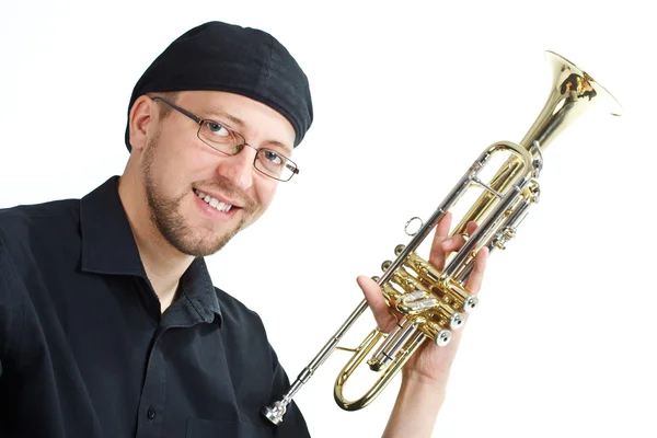 Mutlu yopung adam trompet — Stok fotoğraf