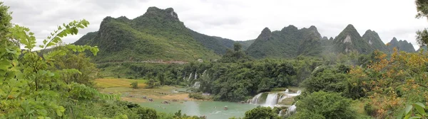 Detian falls, στα σύνορα μεταξύ της Κίνας και Βιετνάμ. Φωτογραφία Αρχείου