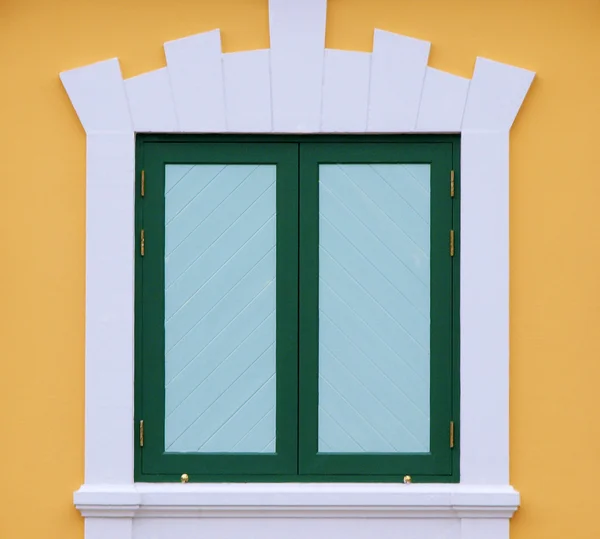 Green window — Stock Photo, Image