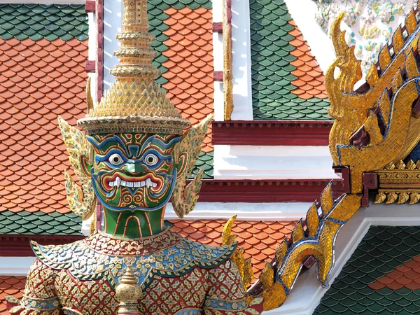 Demônio tailandês no Grande Palácio, Bangkok Tailândia — Fotografia de Stock
