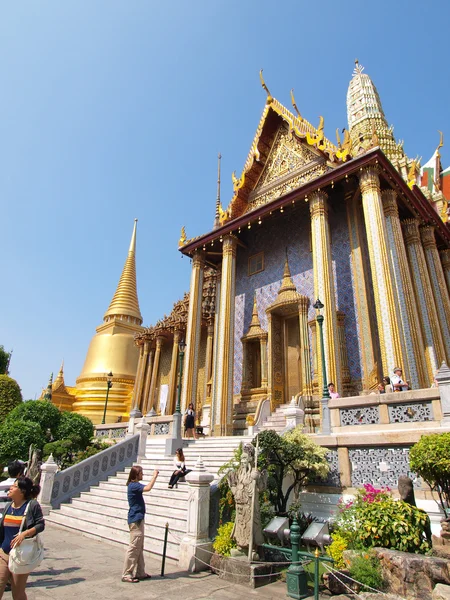 Bangkok Tayland - Aralık 29:Tourist ve hayran ziyaretçi