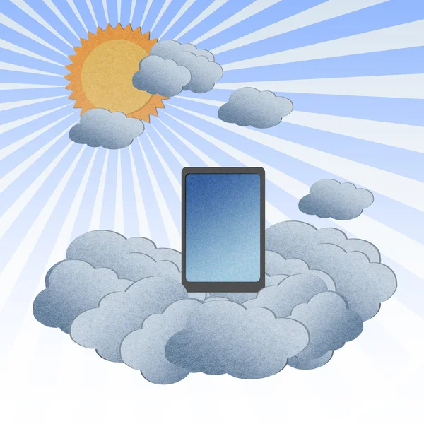 재활용 종이, 클라우드는 구름에 태블릿 컴퓨팅 개념 — 스톡 사진