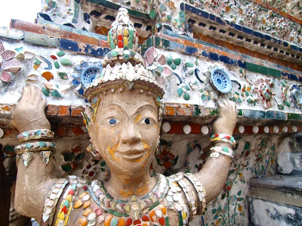 Demone tailandese a Wat Arun a Bangkok Thailandia — Foto Stock