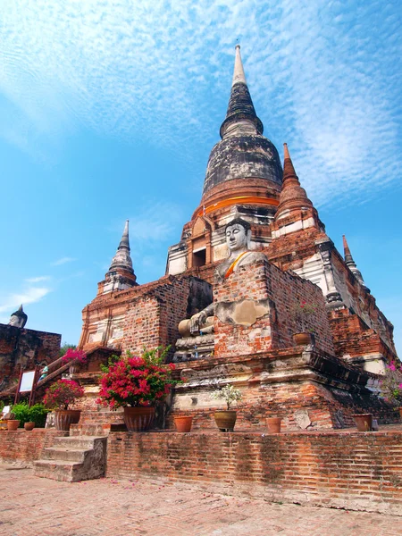 Wat Yai Chai Mongkol- Ayuttaya de Tailandia — Foto de Stock