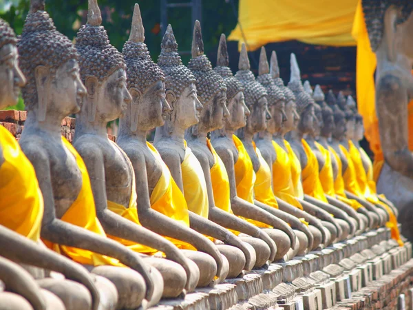 Buddha szobor Wat Yai Chai Mongkol - Ayuttaya-Thaiföld — Stock Fotó