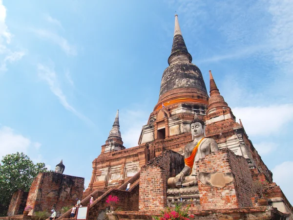 Wat Yai Chai Mongkol- Ayuttaya de Tailandia — Foto de Stock